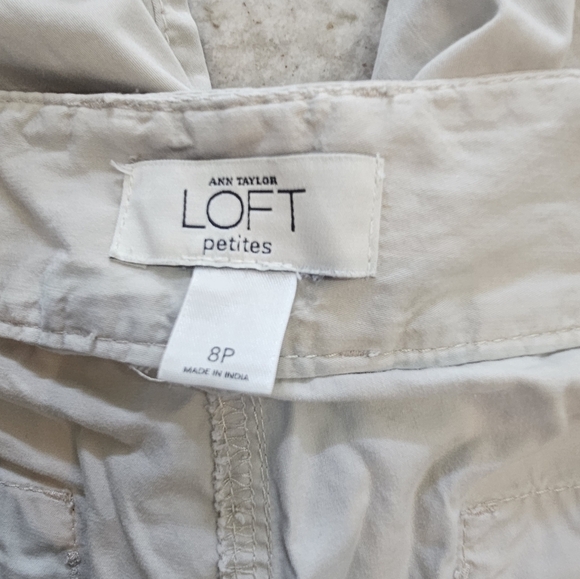 LOFT Petites Khaki Cargo Pants Size 8P Lightweight Utility Ankle - Picture 4 of 9